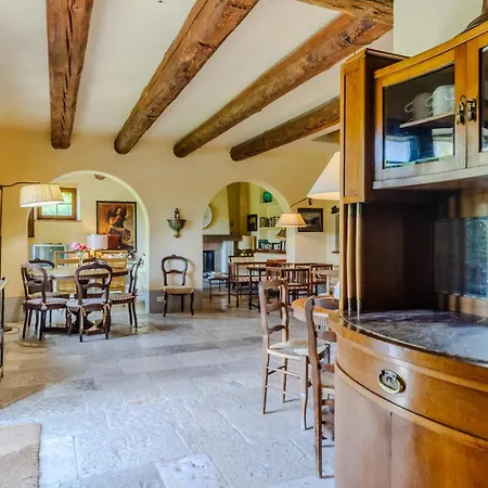 Lequerce - Timeless Retreat In Italian Hills Villa *