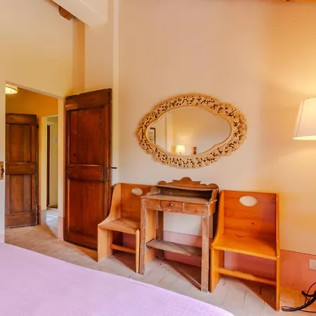 Villa Lequerce - Timeless Retreat In Italian Hills