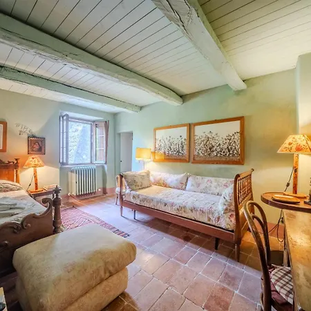 Lequerce - Timeless Retreat In Italian Hills Villa *